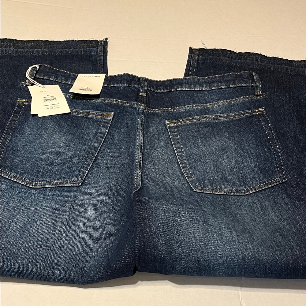 Free Assembly Dark Blue Wide Leg Cropped Jeans 12 NWT - Picture 11 of 13